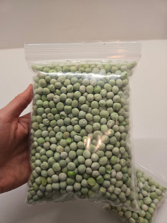 Freeze - Dried Peas for Isopods - IHEARTBUGS, INC.